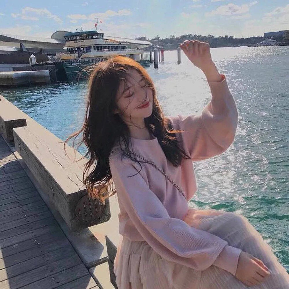 日落在霓虹灯